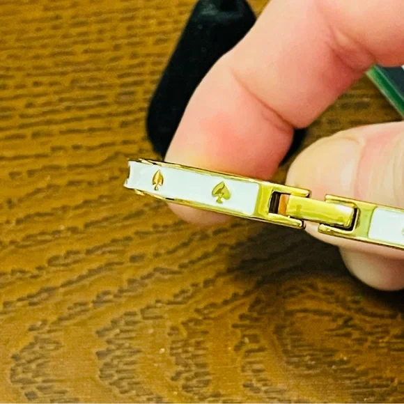 kate spade- Spot the Spade Enamel with Gold Spades in Pink or White - Picture 5 of 11